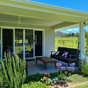 fig-tree-farm-bb-highvale-farmstay-near-brisbane.queenslandhotels.net/